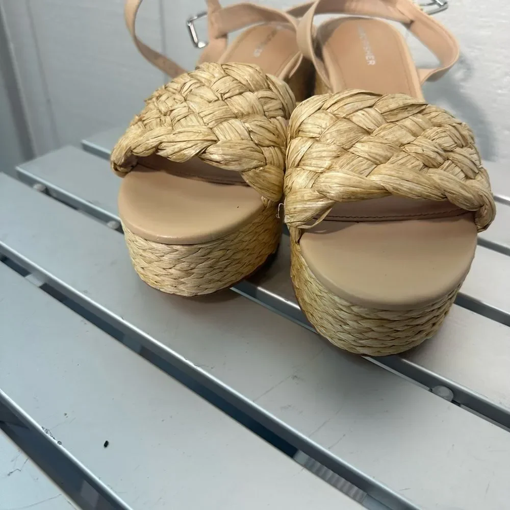 Marc Fisher Steele Jute Raffeta Platform Sandals Size 10 NWOT
